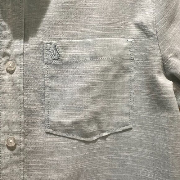 Volcom Men's Light Green Short Sleeve Button Down Shirt Size S - Picture 4 of 5